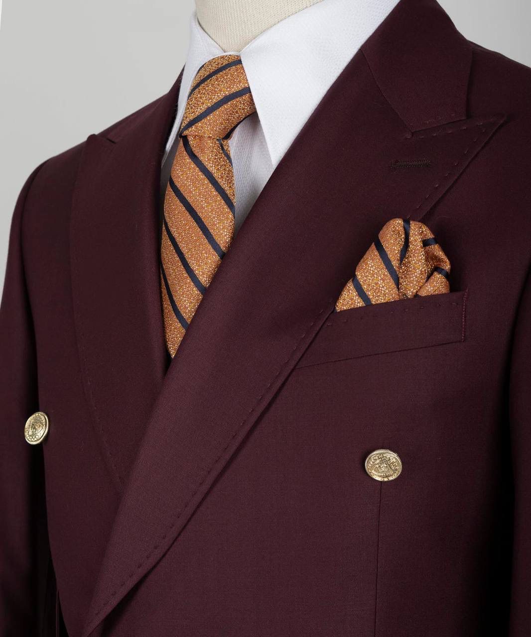 Double Breasted black-brown Men suit